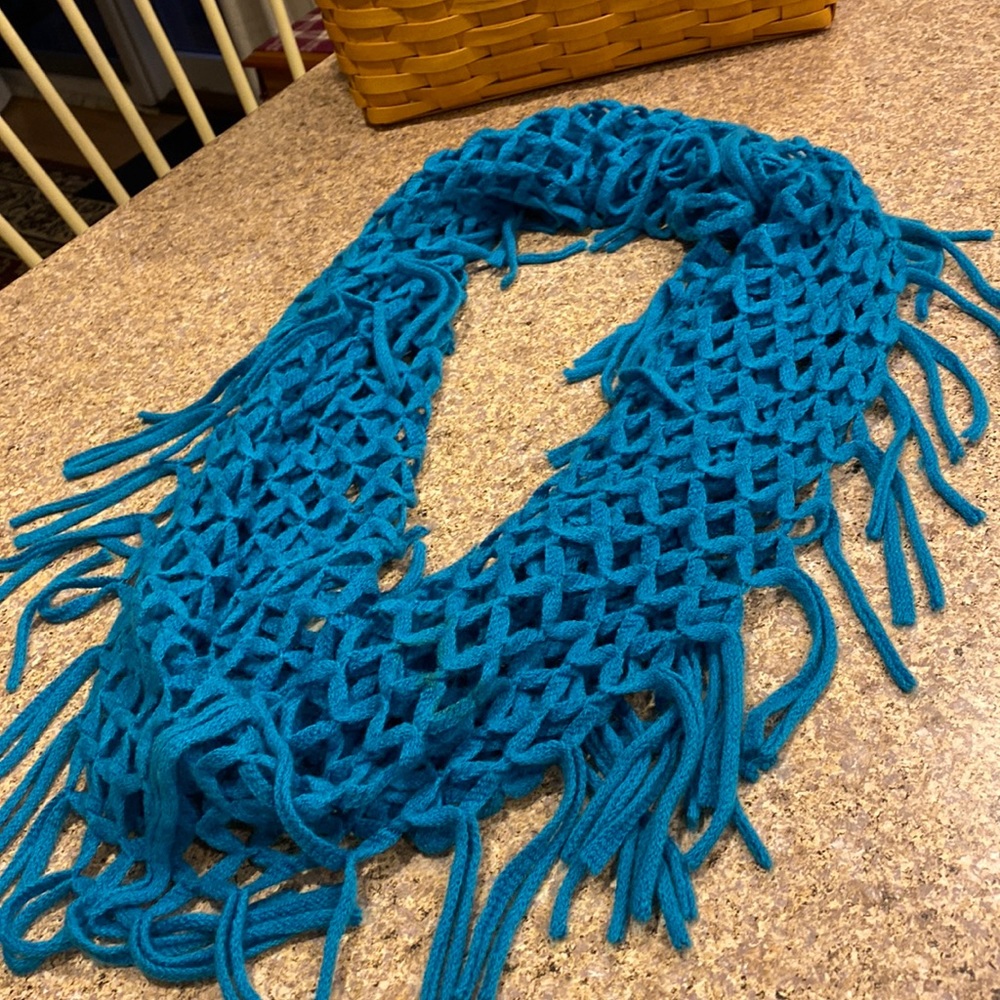 Chatties Turquoise Blue Infinity Scarf